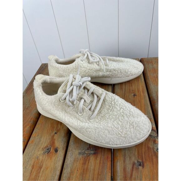 ALLBIRDS Women’s White Wool Runner Fluffs Sneakers Size 7 - Picture 4 of 9
